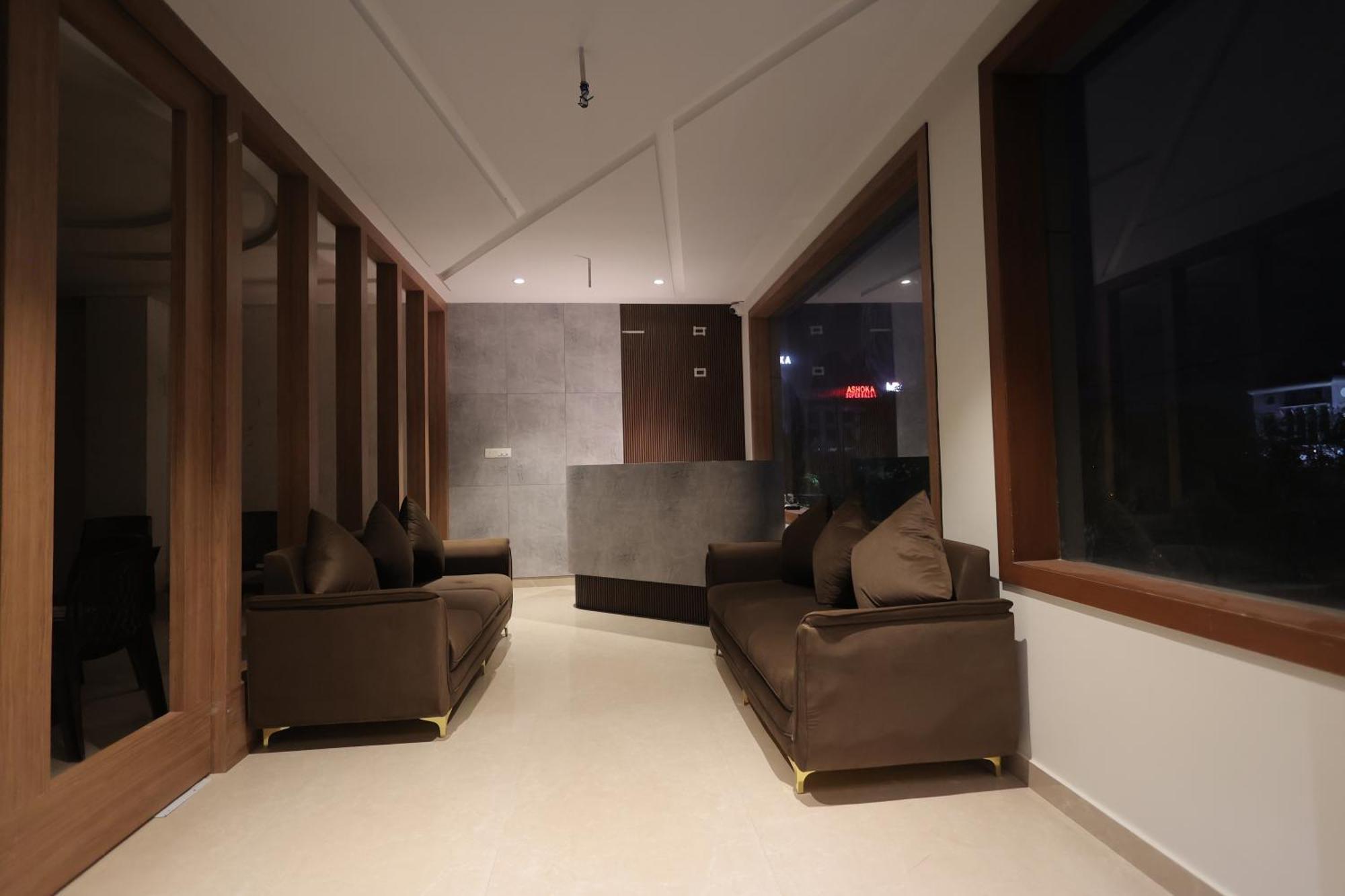Hotel Regal Palm Moradabad Extérieur photo